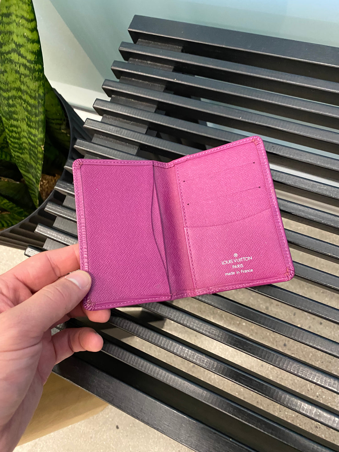 Louis Vuitton Fuchsia Epi Pocket Organizer (3520)