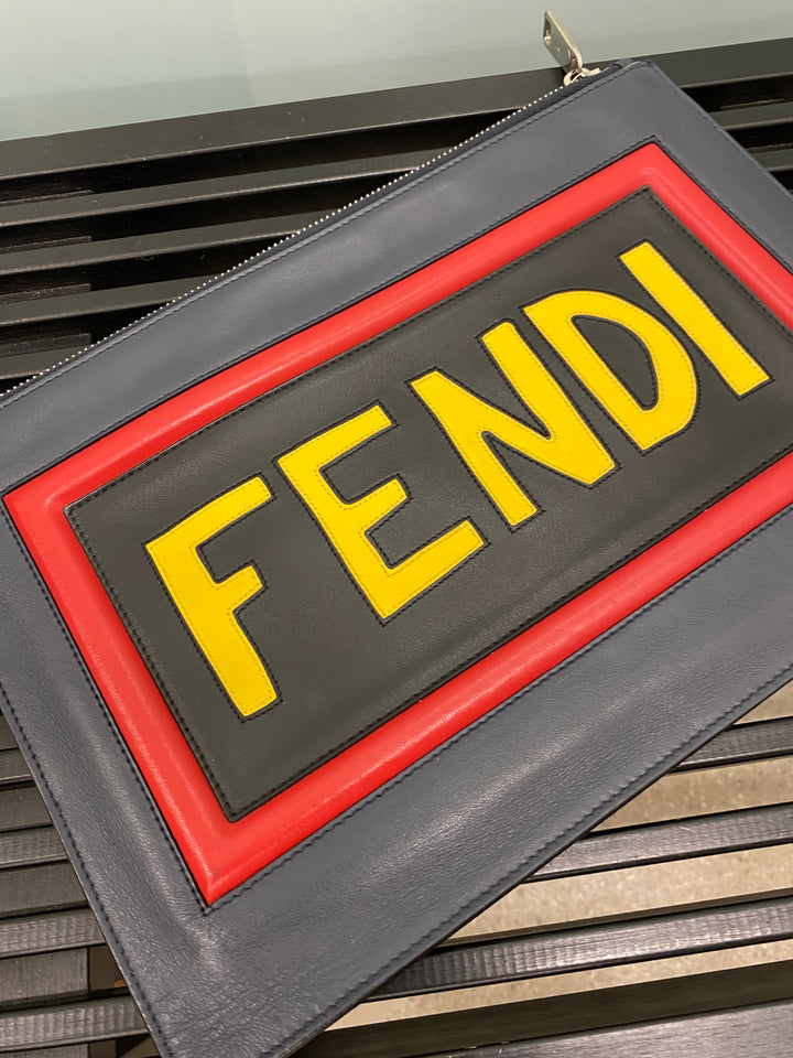 Fendi Black Leather Pouch (0144)