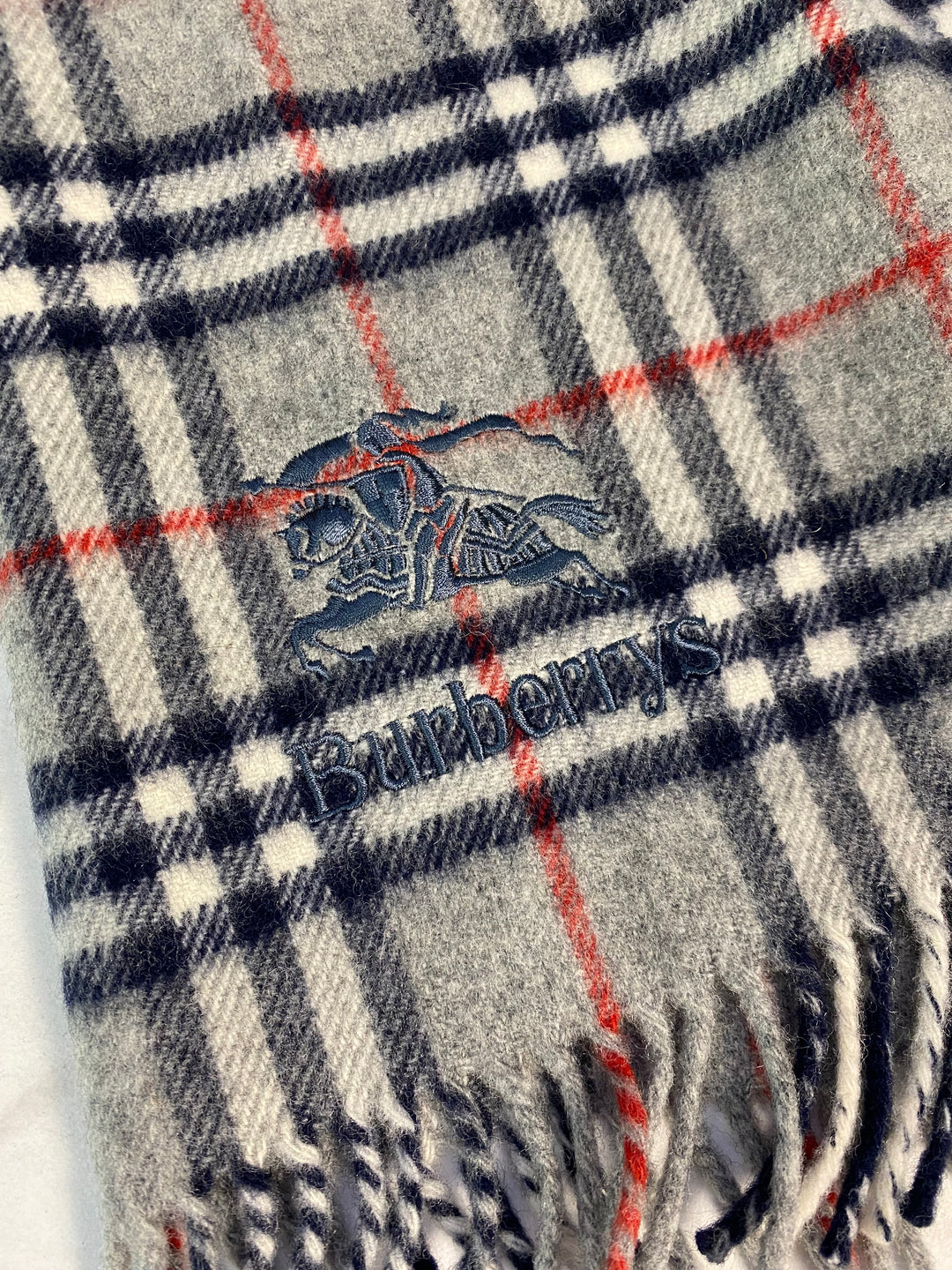 Burberry Grey Check Scarf (8880)