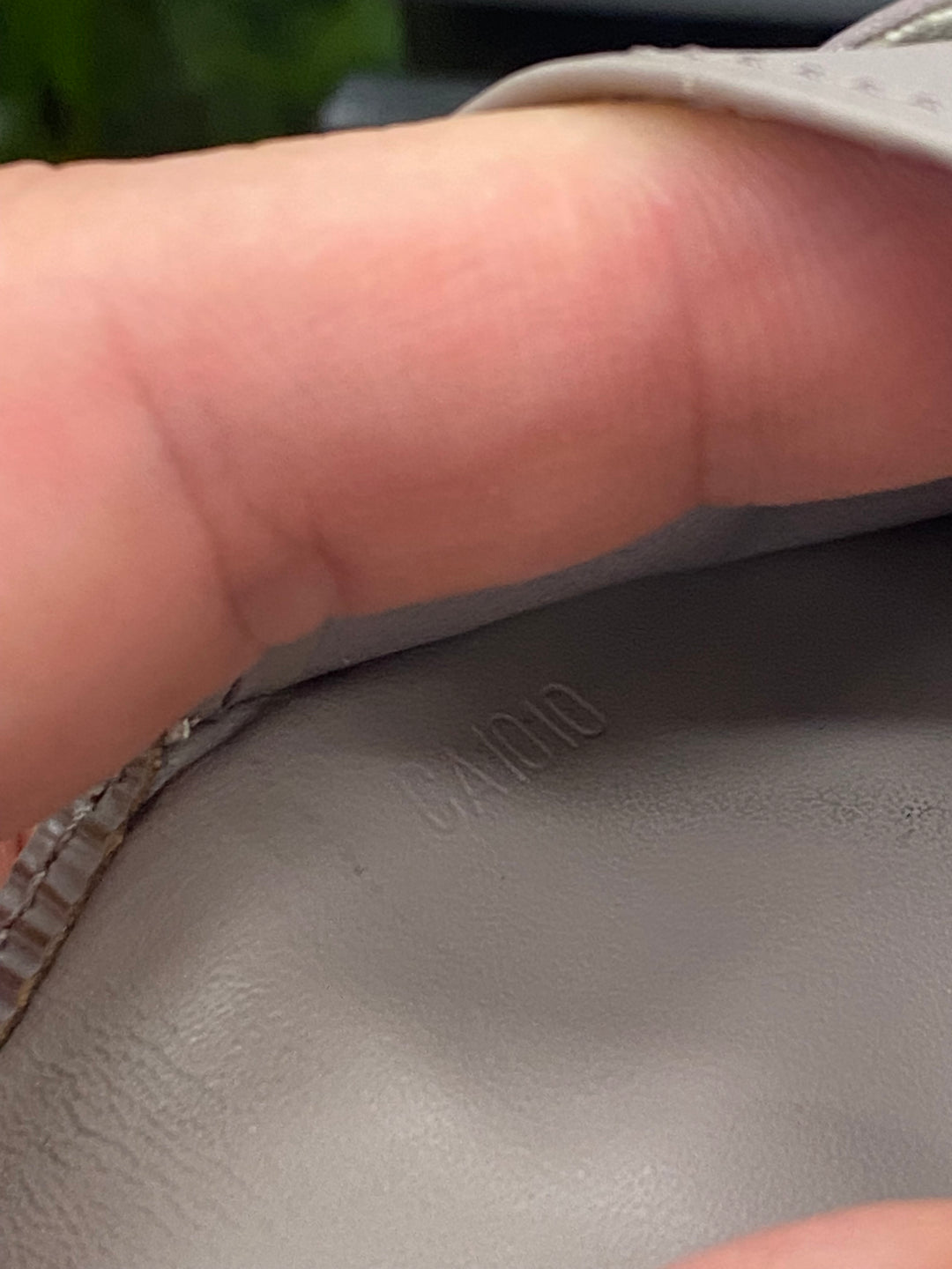 Louis Vuitton Lilac Epi Sarah Long Wallet (4370)