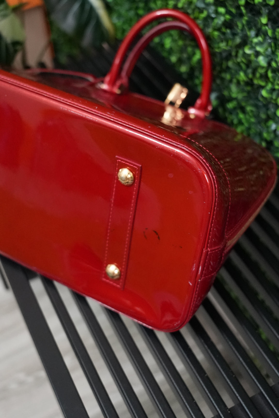 Louis Vuitton Red Vernis Alma GM