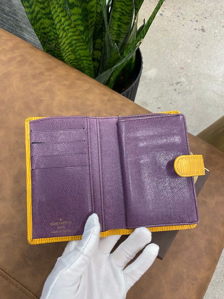 Louis Vuitton Yellow Epi French Wallet (9476)