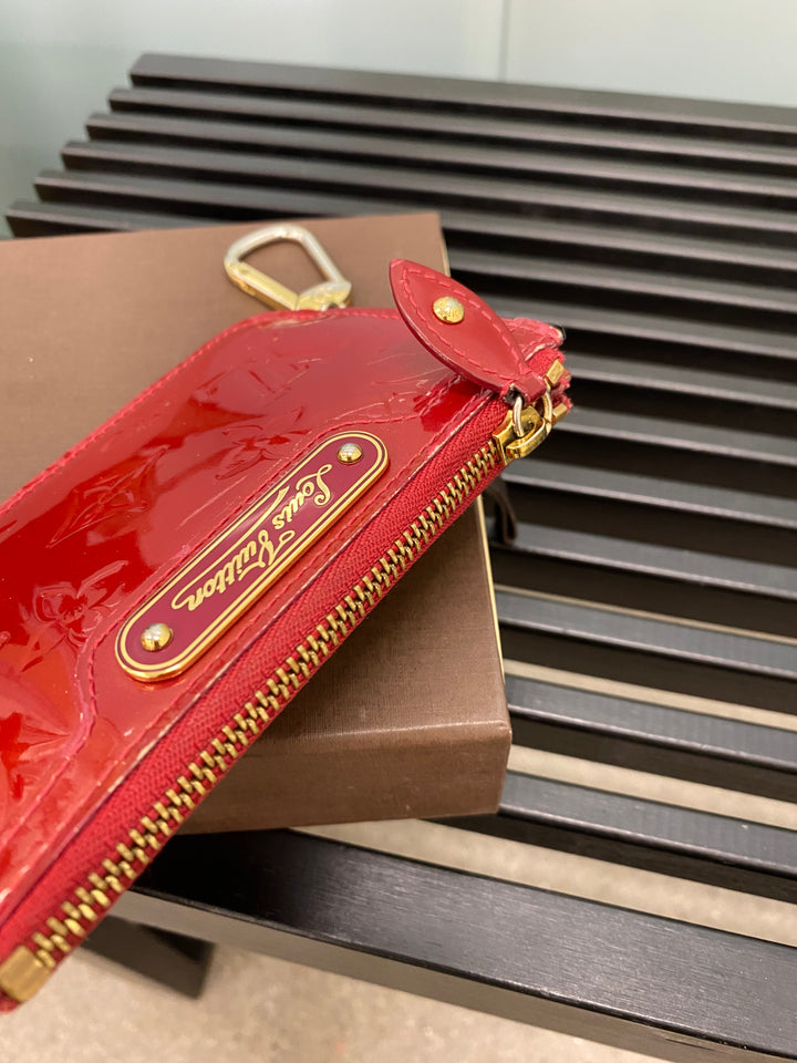 Louis Vuitton Red Vernis Pochette Cles (7069)