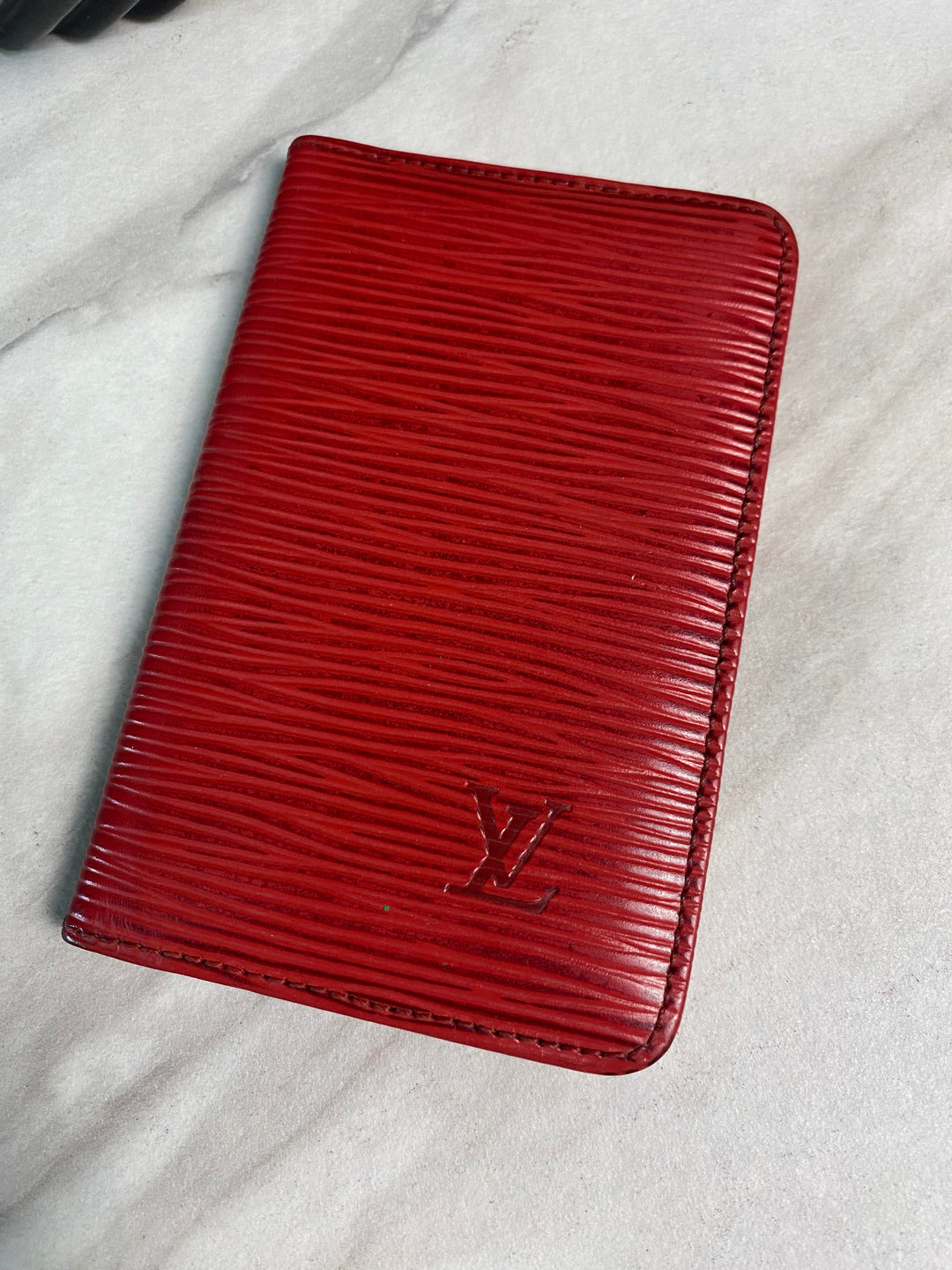 Louis Vuitton Red Epi Card Case (7016)