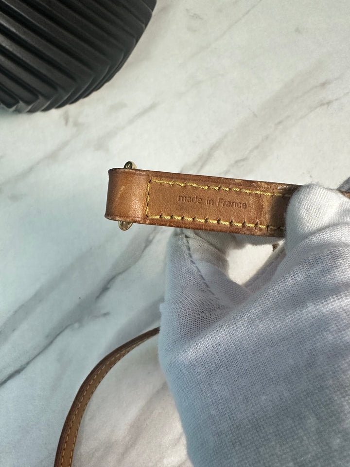 Louis Vuitton Vachetta Leather Shoulder Strap (2240)