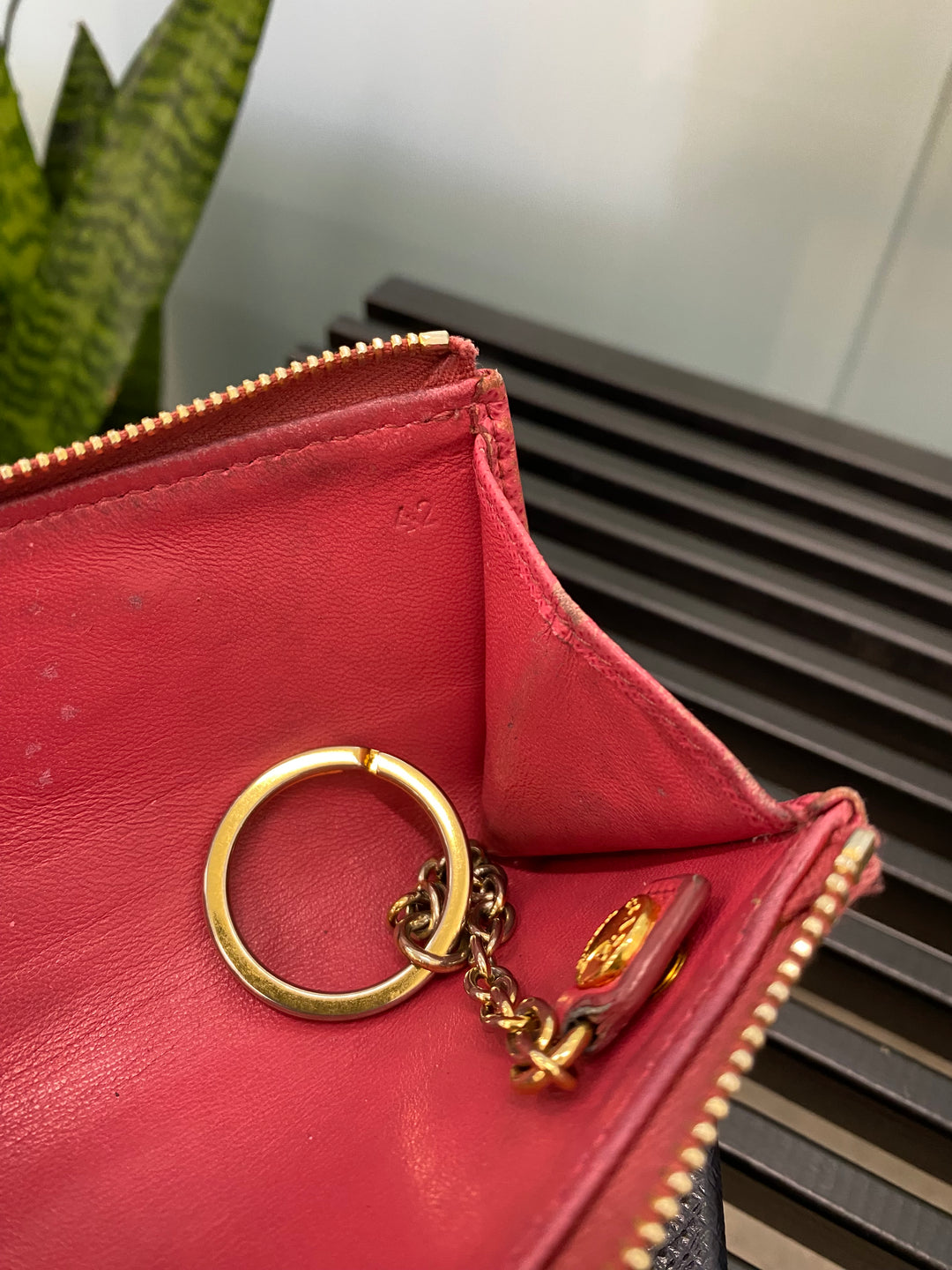 Prada Pink Saffiano Key Cles (5044)