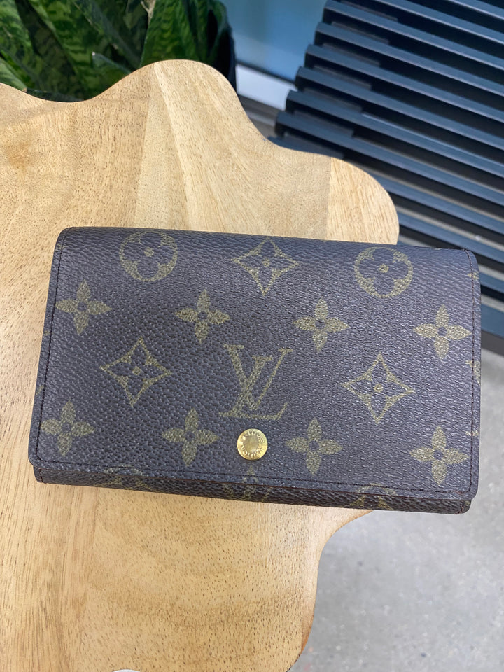 Louis Vuitton Monogram Porte Monniae Wallet (2487)