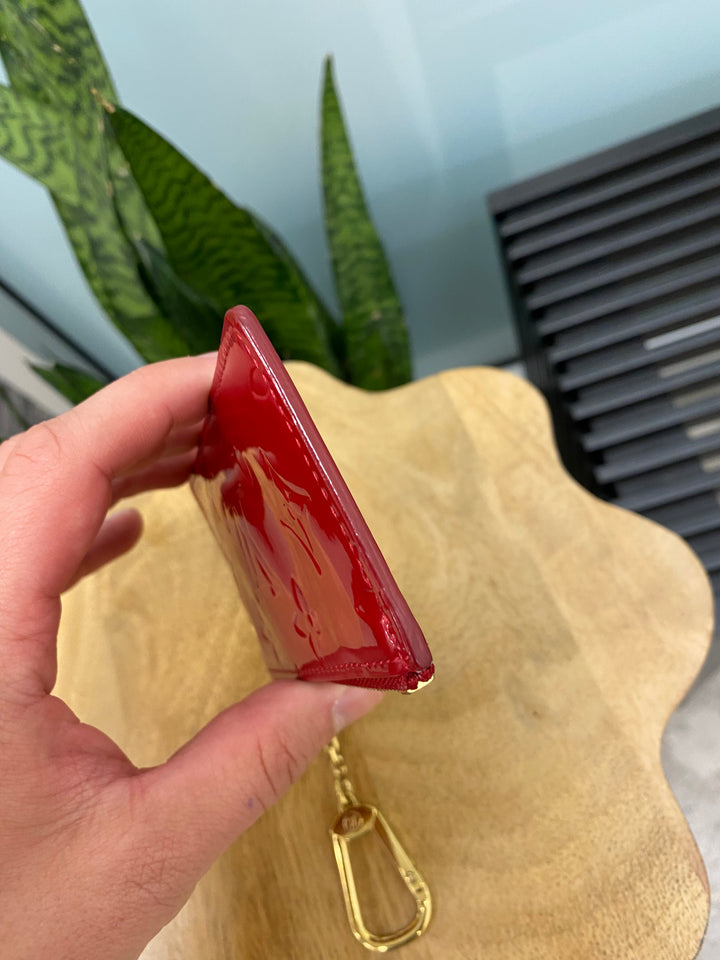 Louis Vuitton Red Vernis Key Cles (0075)