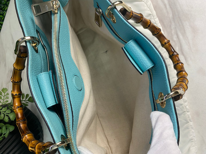 Gucci Pebbled Leather Bamboo Shopper Tote (HP01)