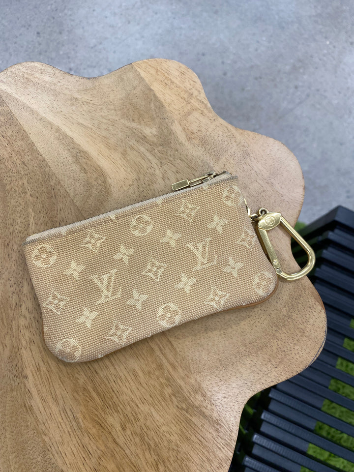 Louis Vuitton Cream Mini Lin Key Cles (2055)