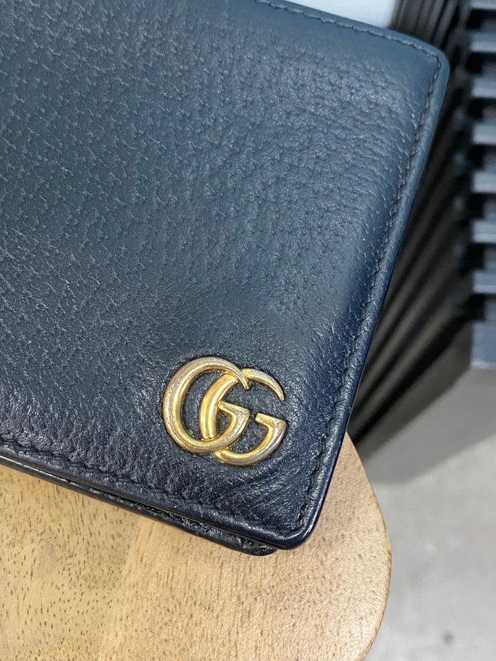 Gucci Black Leather Marmont Billfold Wallet (3803)