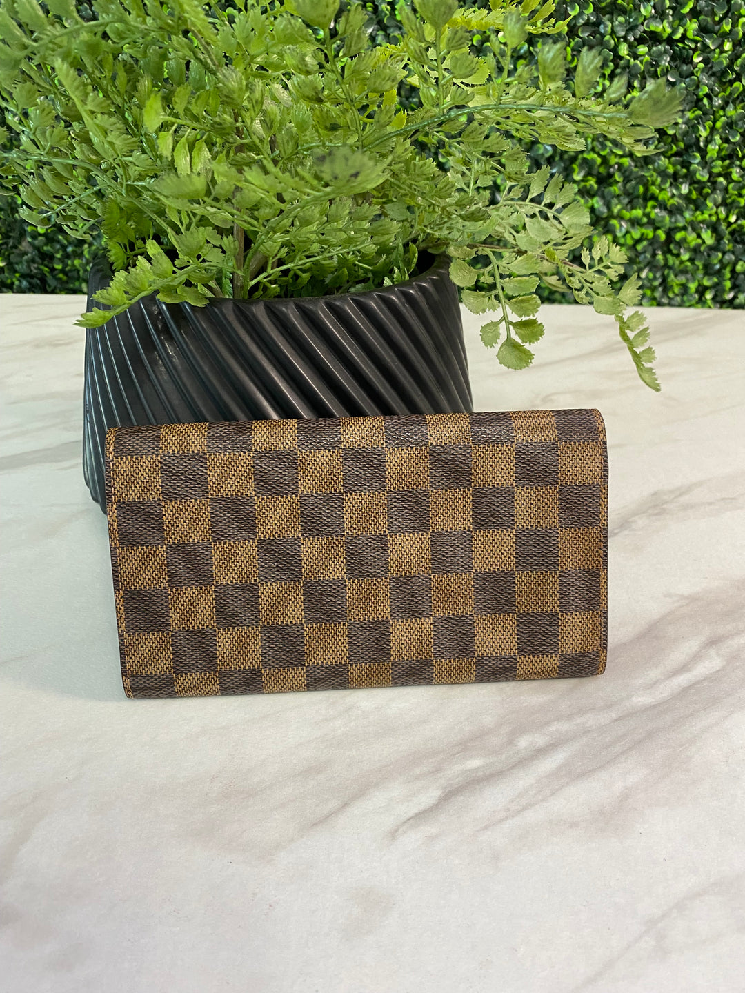 Louis Vuitton Damier Ebene Sarah Long Wallet (438)