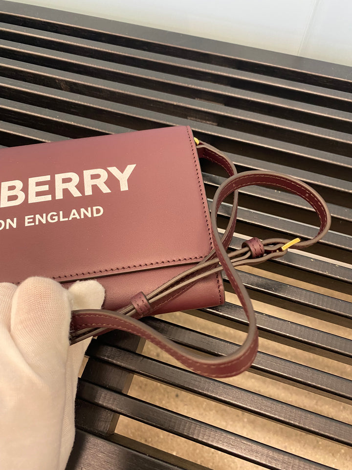 Burberry Leather Hazelmere Wallet on Chain (1010)