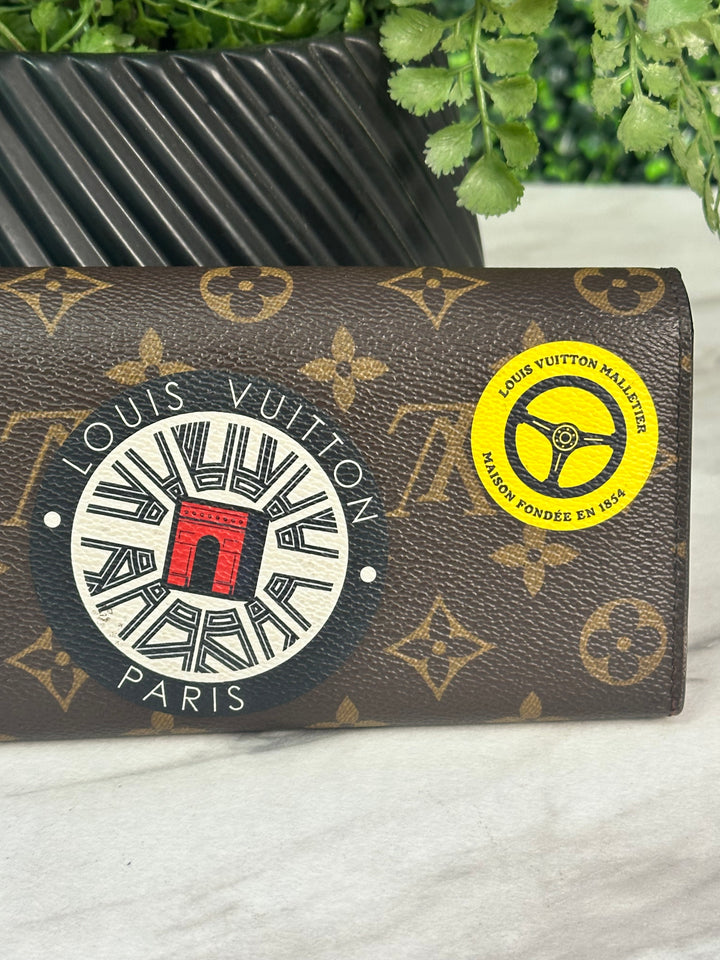 Louis Vuitton Monogram Patches Sarah Wallet (1276)