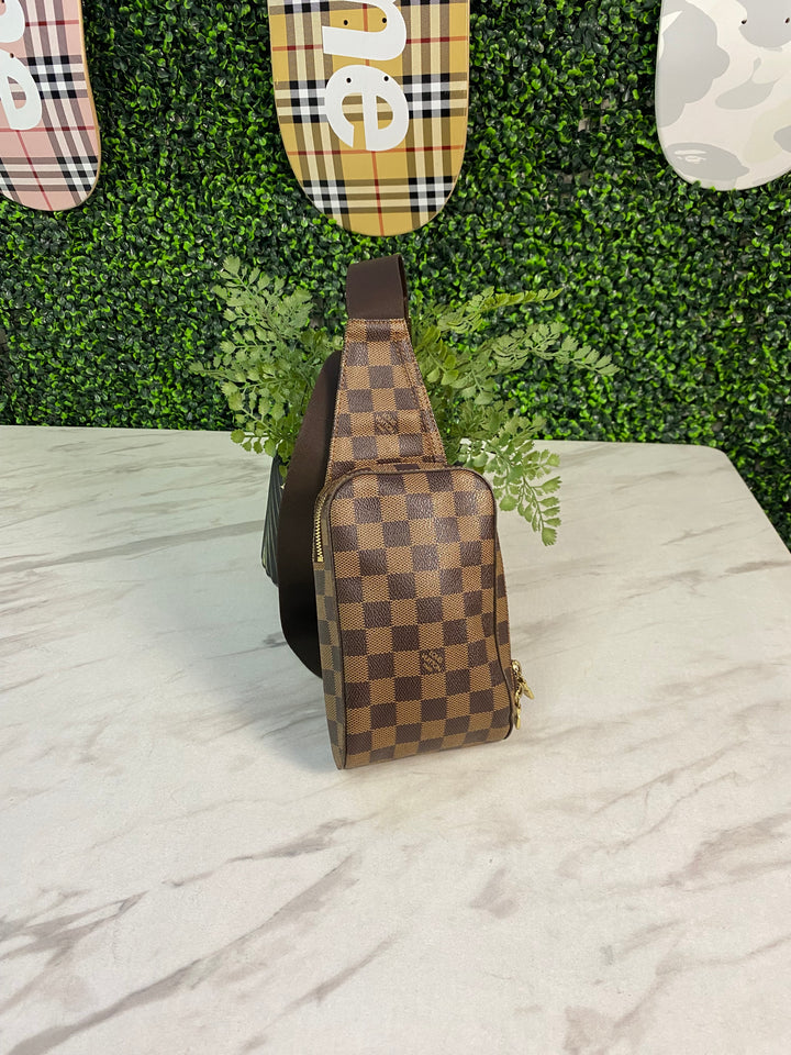 Louis Vuitton Damier Ebene Geronimos Sling (4730)