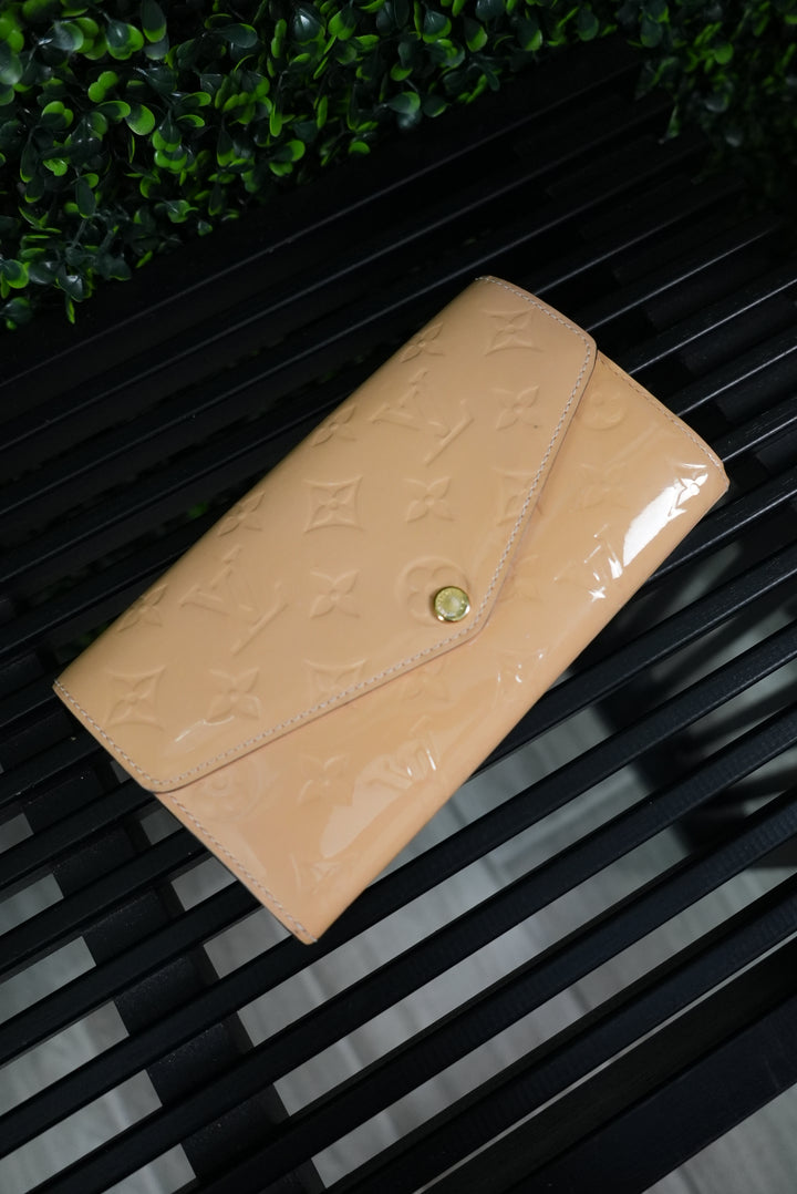 Louis Vuitton Vernis Long Wallet