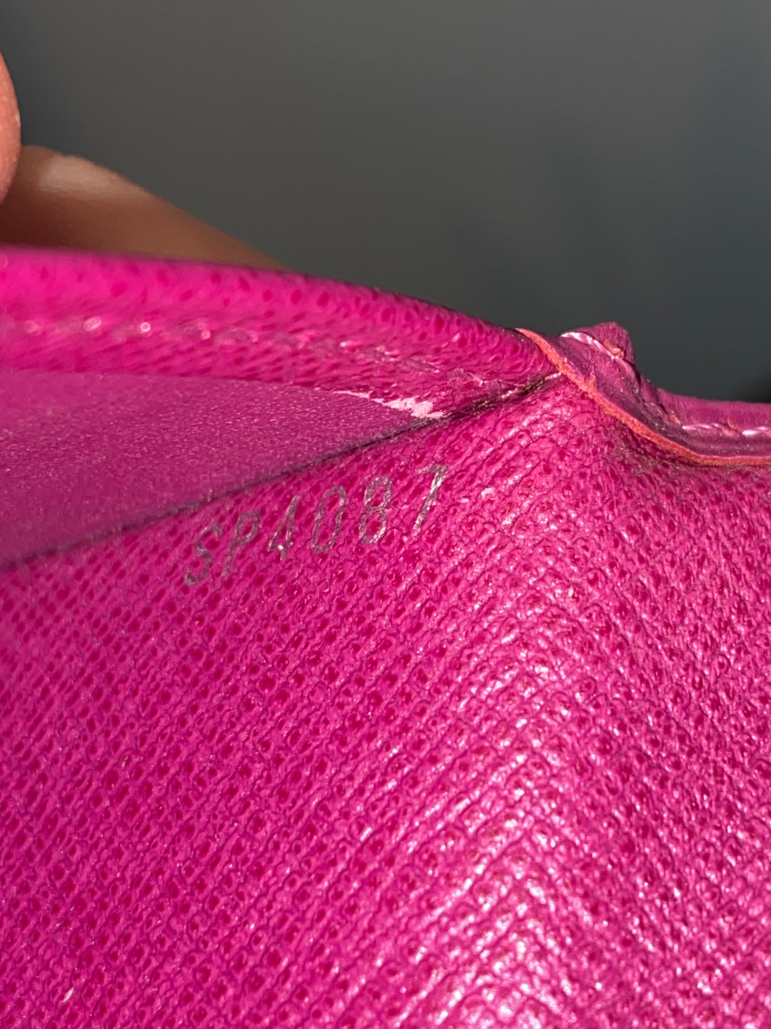 Louis Vuitton Fuchsia Epi Pocket Organizer (3520)