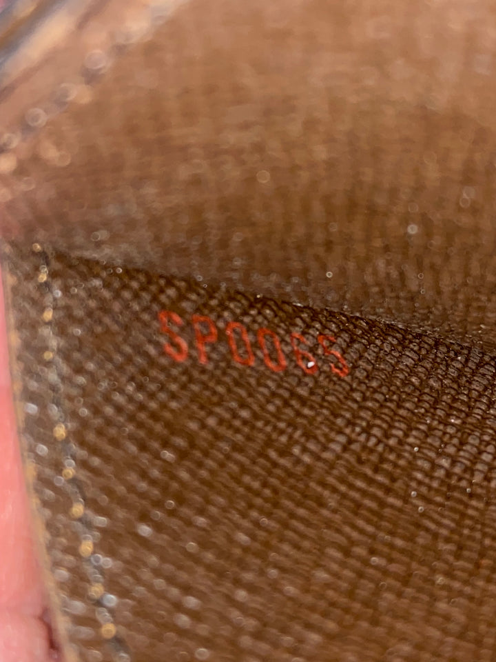 Louis Vuitton Damier Ebene Card Holder (1992)
