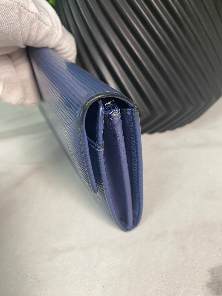 Louis Vuitton Blue Epi Long Wallet (8871)