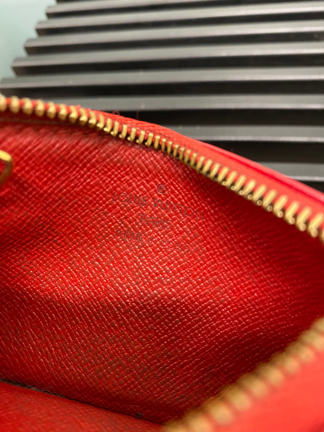 Louis Vuitton Red Epi Key Cles (0566)