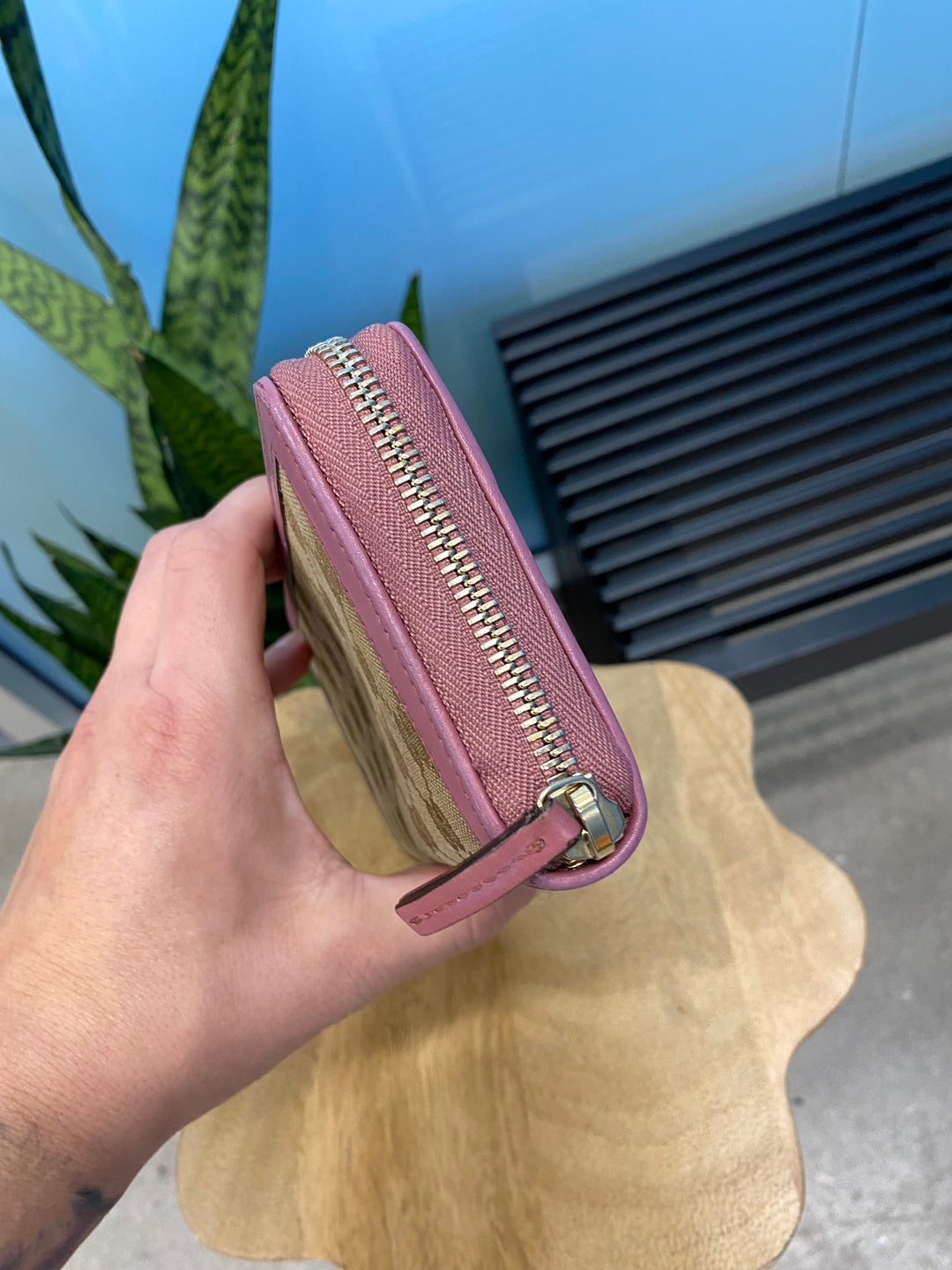 Gucci GG Canvas and Pink Leather Zippy Wallet (1837)