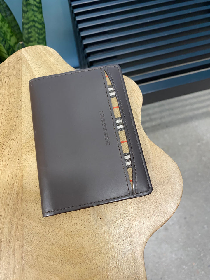 Burberry Brown Leather and Novacheck Card Holder (9950)