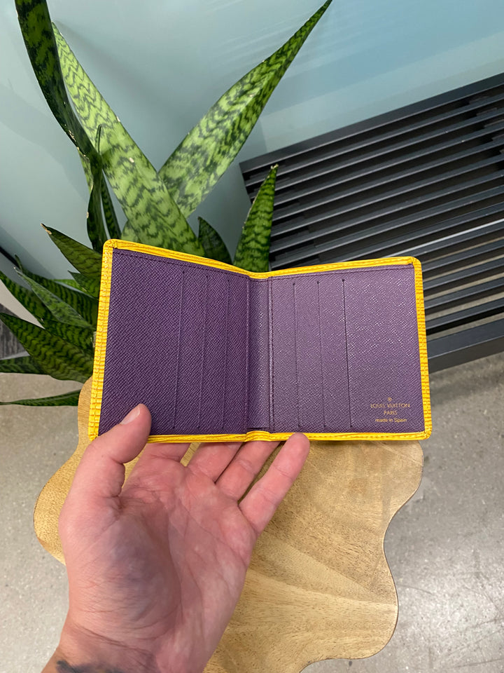Louis Vuitton Yellow Epi Billfold Wallet (3542)