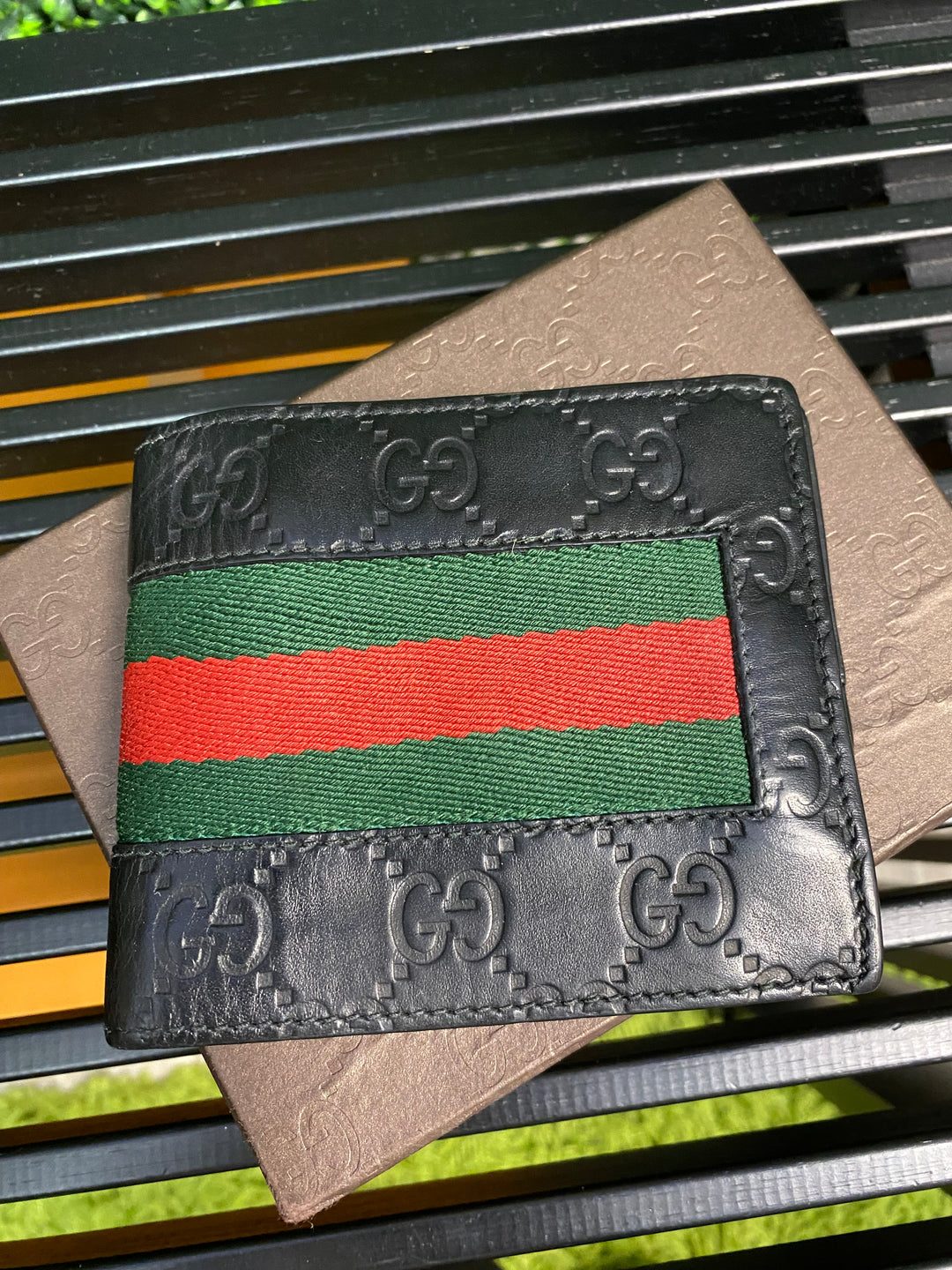 Gucci Sherry Line Leather Billfold (885)