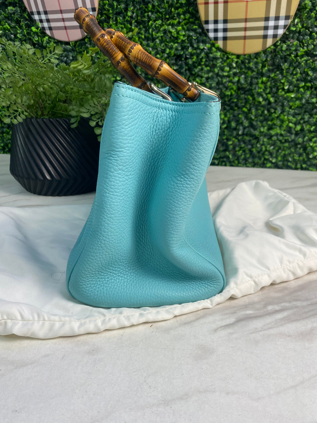 Gucci Pebbled Leather Bamboo Shopper Tote (HP01)