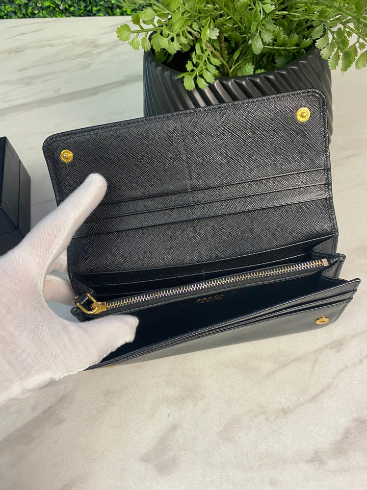 Prada Black Saffiano Bow Long Wallet (9585)