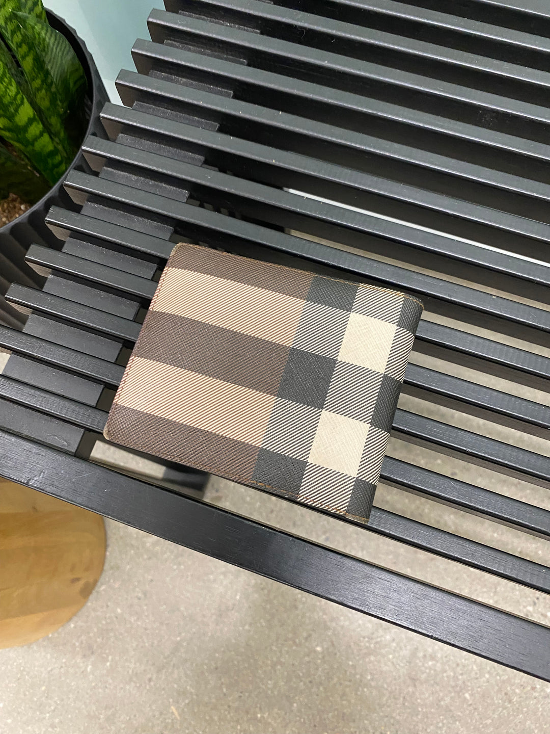 Burberry Brown Check Billfold Wallet (0934)