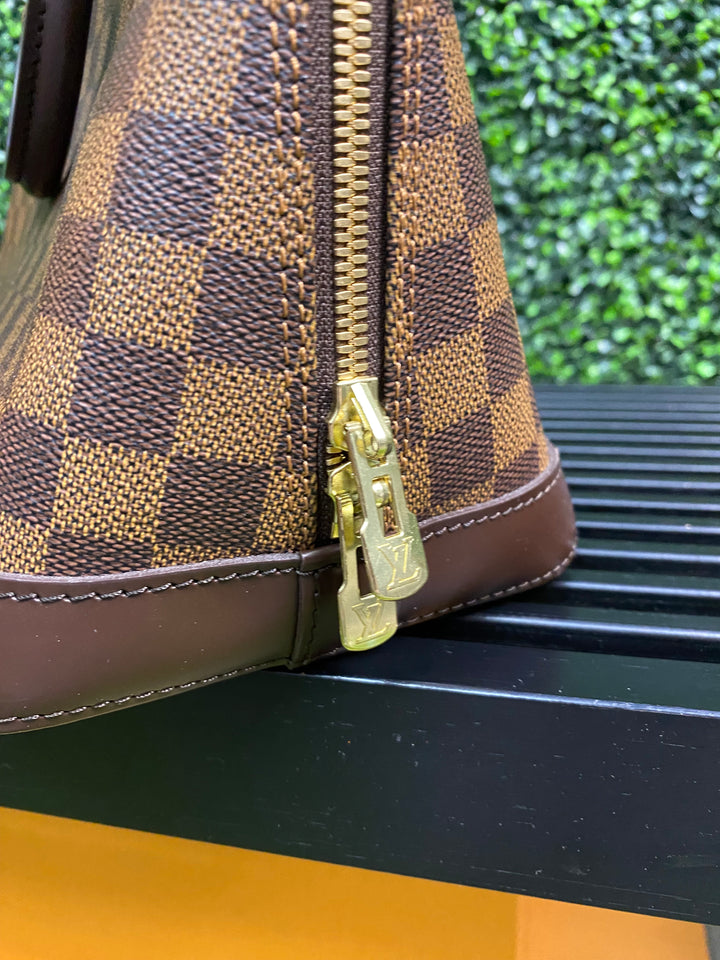 Louis Vuitton Damier Ebene Alma PM (132)