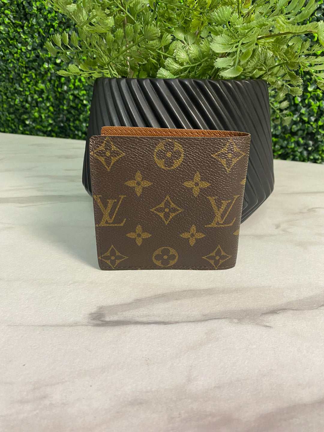 Louis Vuitton Monogram Billfold (8762)