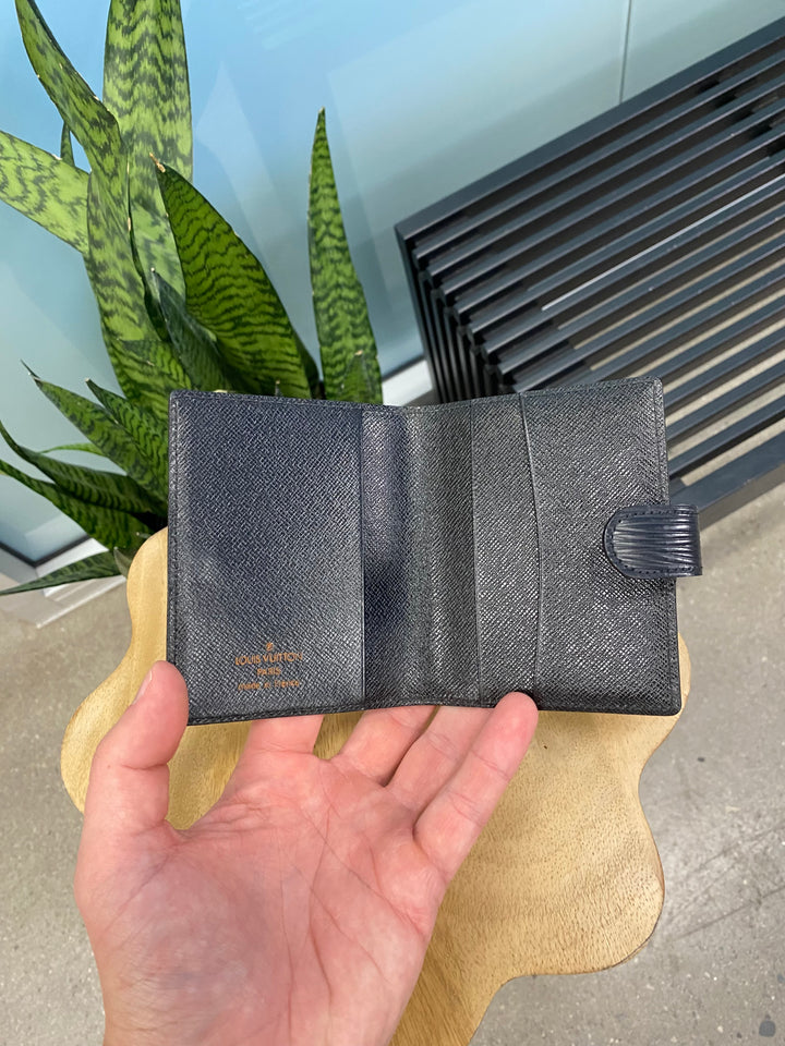 Louis Vuitton Black Epi Mini Agenda/Card Case (4576)