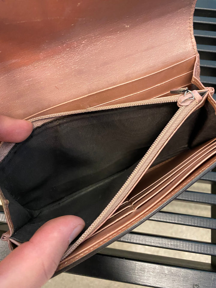Gucci Rose Gold Patent Guccissima Long Wallet (0240)
