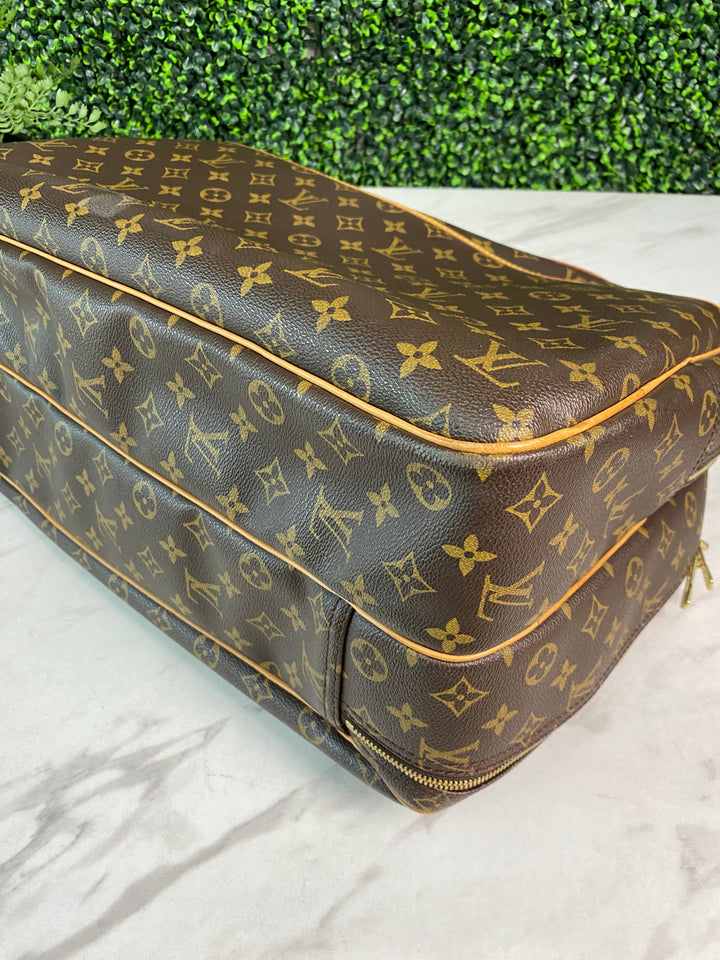 Louis Vuitton Monogram Alize Travel Bag (3903)