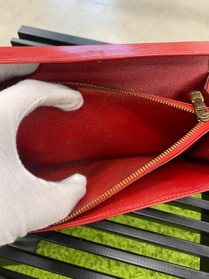 Louis Vuitton Red Epi Sarah Long Wallet (1957)