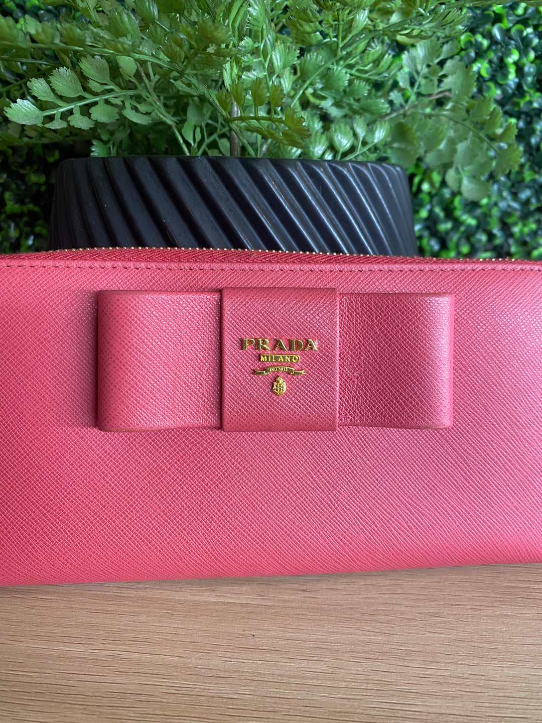 Prada Pink Saffiano Bow Zippy Wallet (4076)