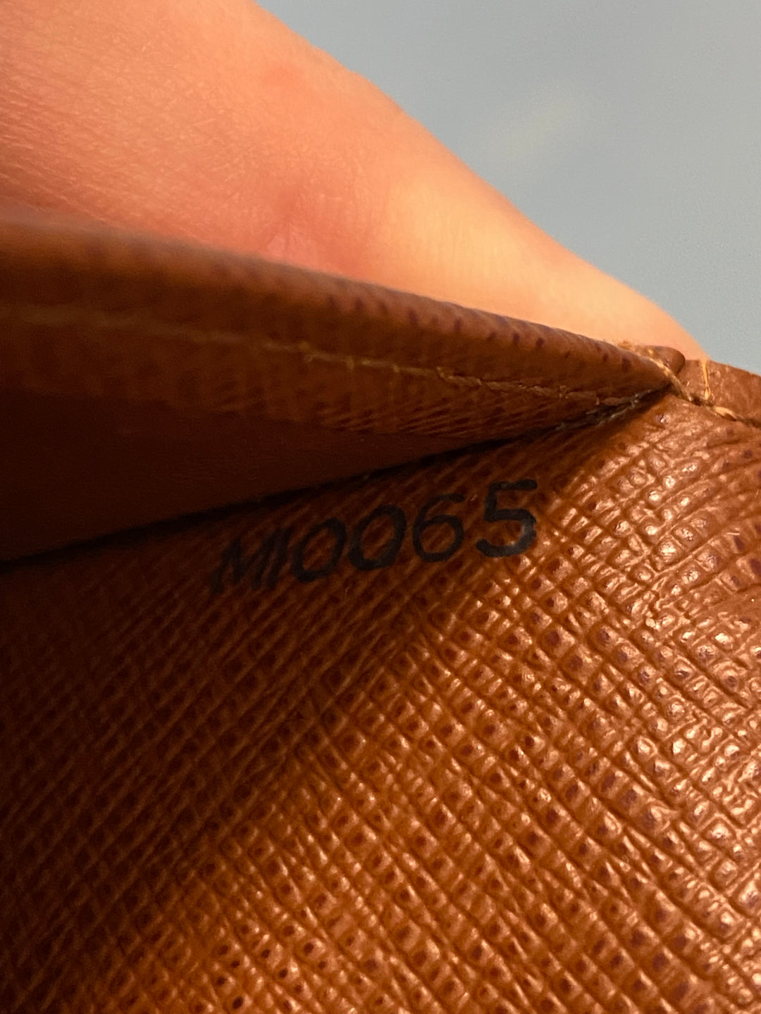 Louis Vuitton Monogram Pocket Organizer (6798)