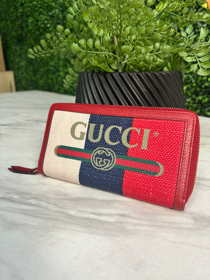 Gucci Long Zippy Wallet (7809)
