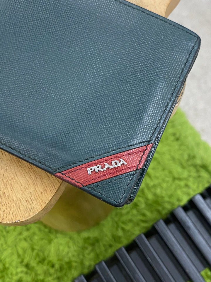 Prada Saffiano Billfold Wallet (8805)