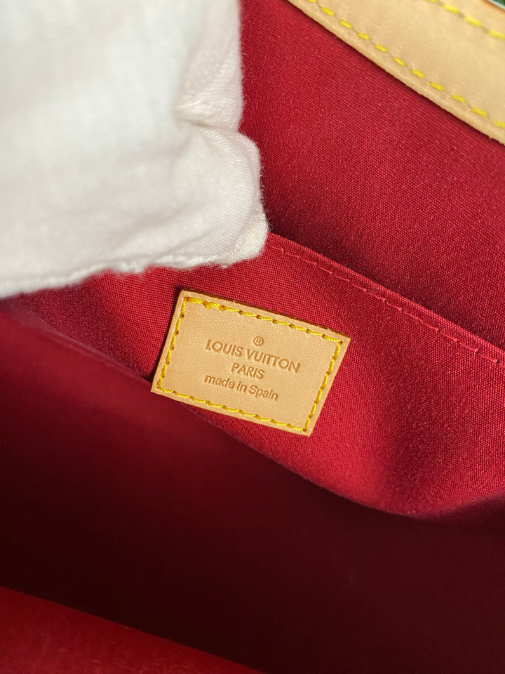 Louis Vuitton Red Vernis Roxbury Drive 2 Way Bag (0702)