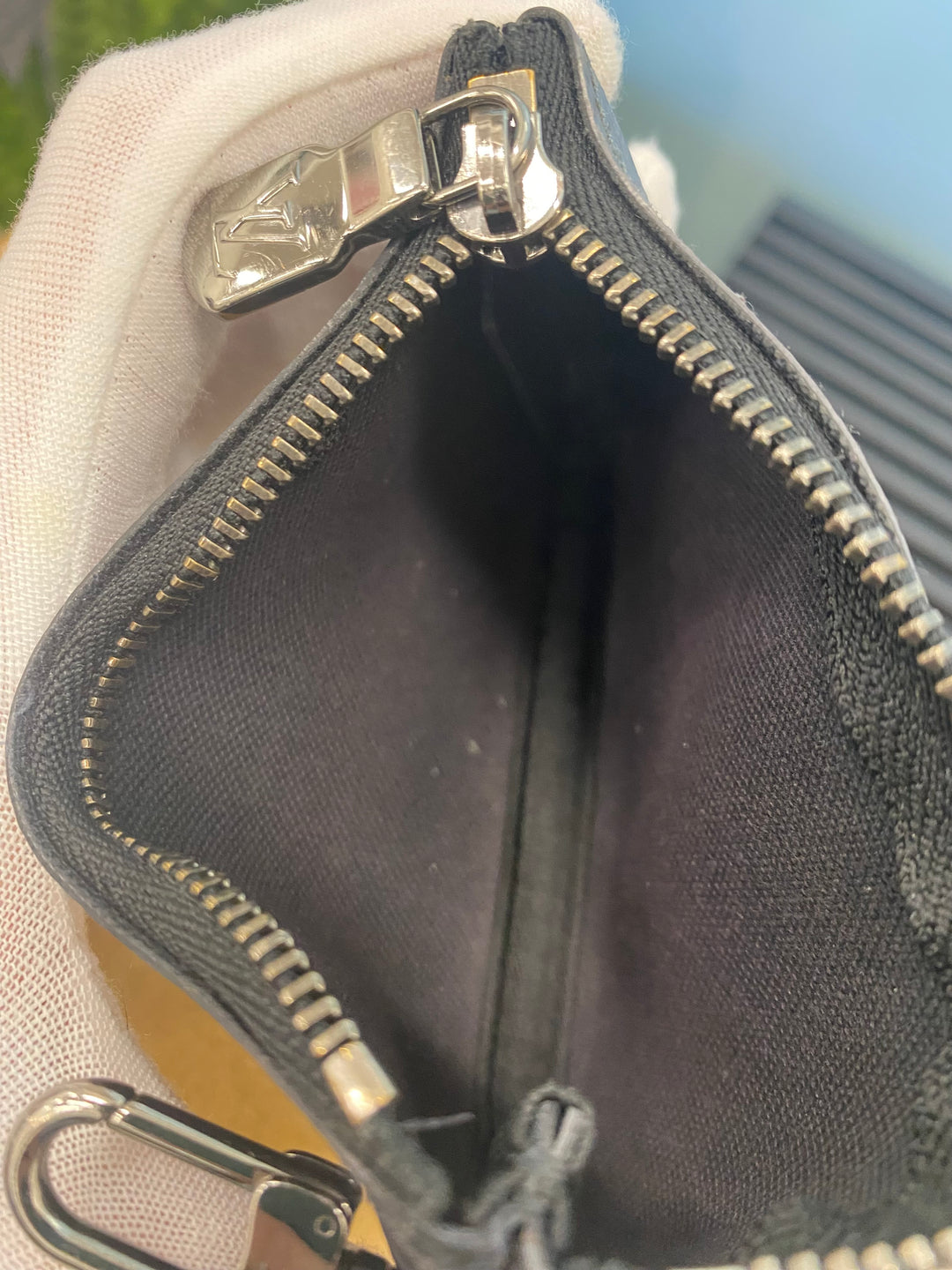 Louis Vuitton Reverse Eclipse Coin Pouch (1701)