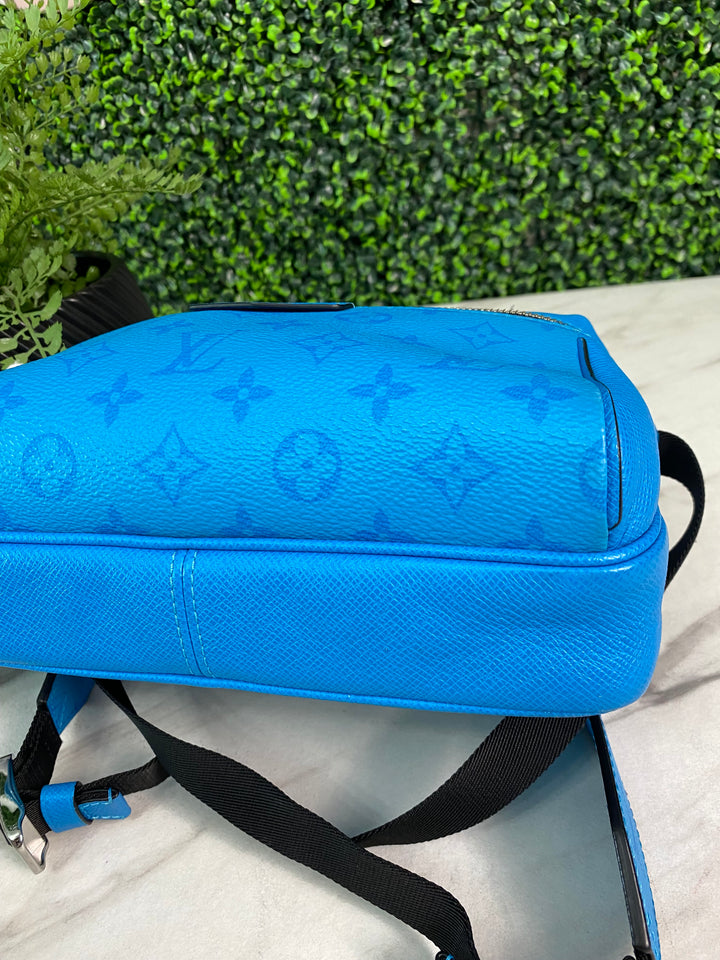 Louis Vuitton Blue Taigarama Outdoor Messenger Bag (2880)