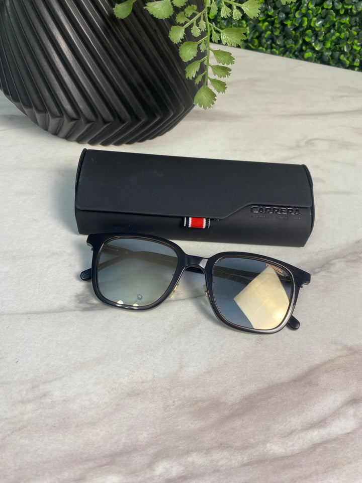 Carrera Wayfarer Sunglasses (HP04)