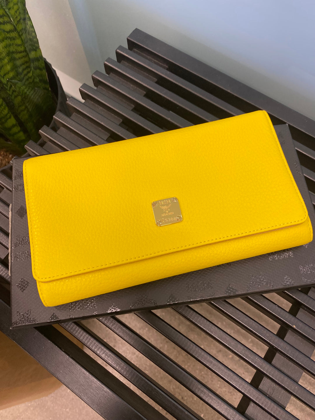 MCM Yellow Leather Jewelry Holder (1111)