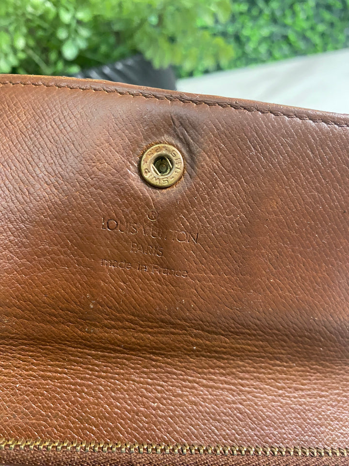 Louis Vuitton Monogram Long Wallet (8848)