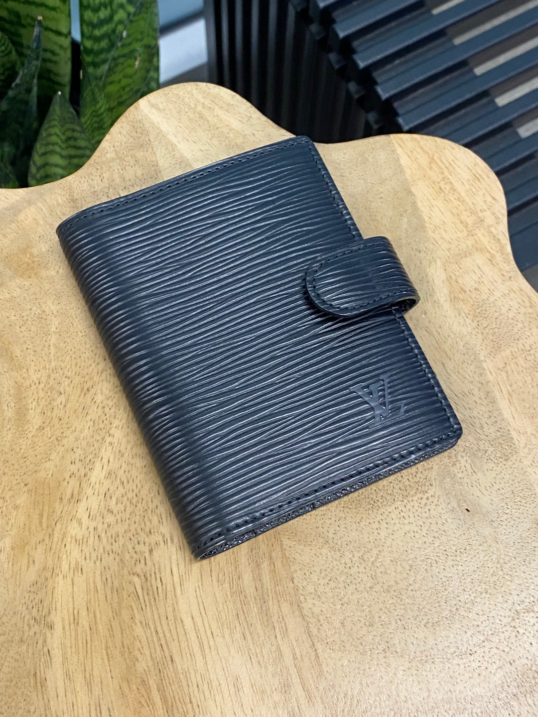 Louis Vuitton Black Epi Mini Agenda/Card Case (4576)