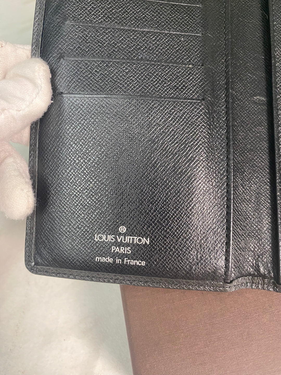Louis Vuitton Black Taiga Leather Long Wallet (3393)