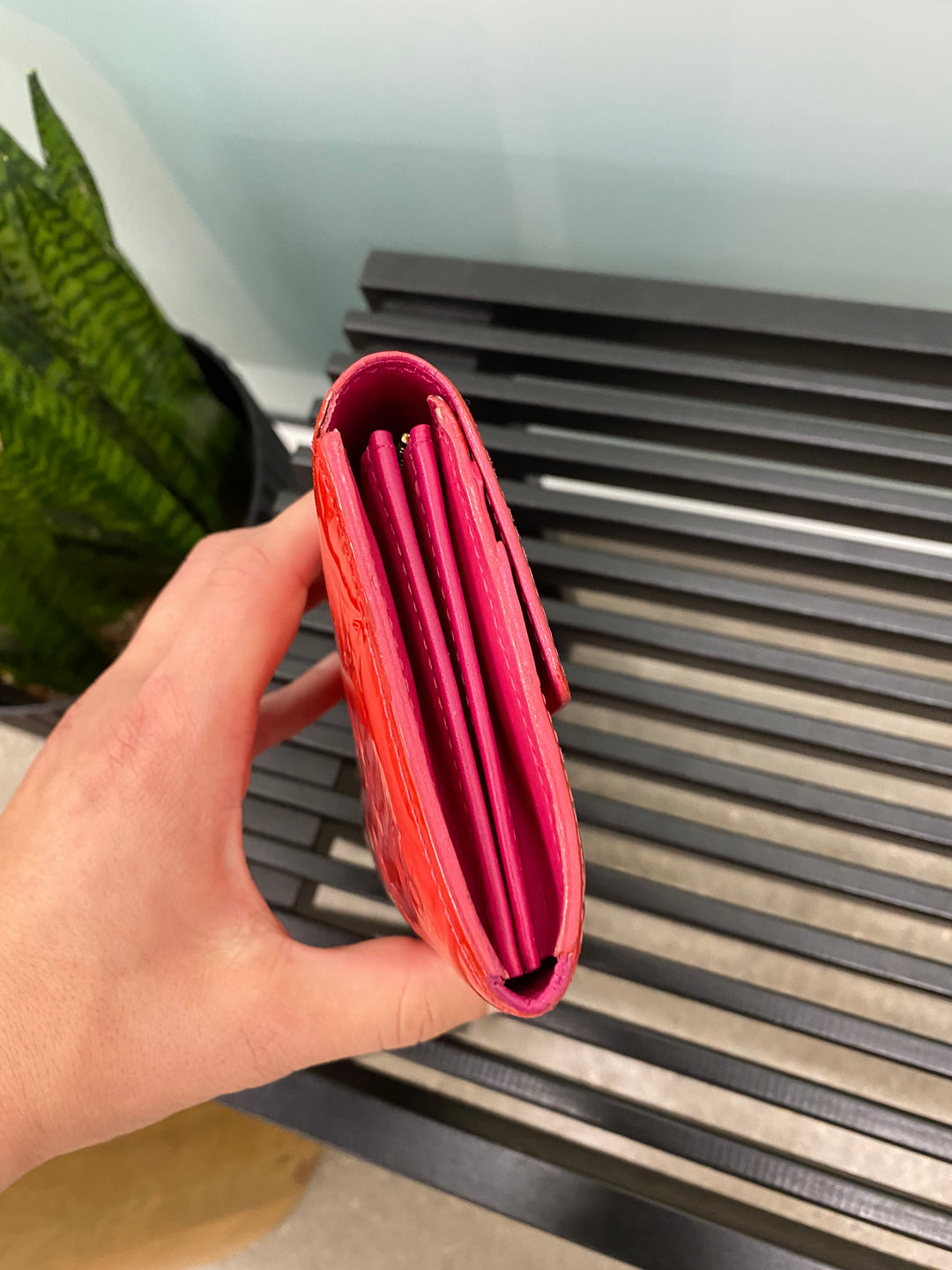 Louis Vuitton Red Vernis Sarah Long Wallet (2685)